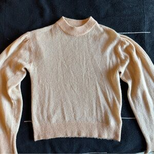 Stockholm Atelier s peach neutral color sweater, size small Snow skirt